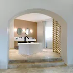 Hotel Château L'hospitalet Wine Beach&spa 5*