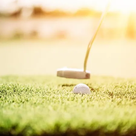 Hotel Chateau L'hospitalet Wine & 5*