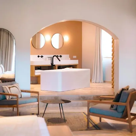 Chateau L'hospitalet Wine & 5*