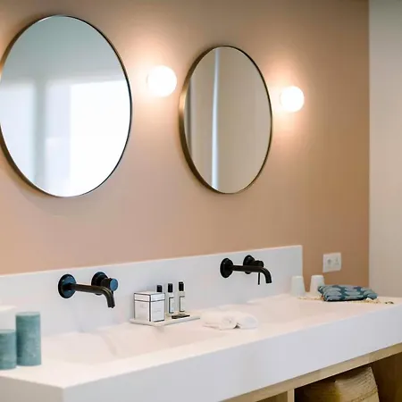 Chateau L'hospitalet Wine & 5*