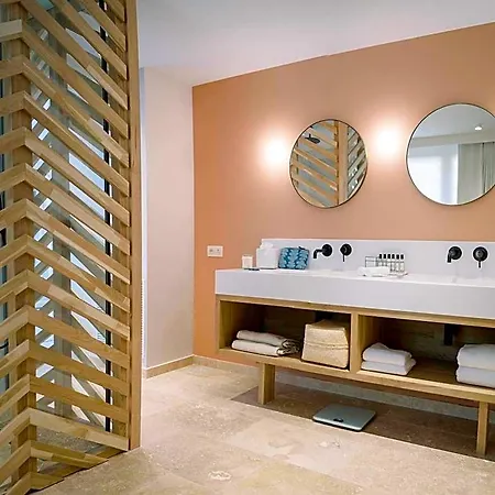 ホテル Chateau L'hospitalet Wine & 5*
