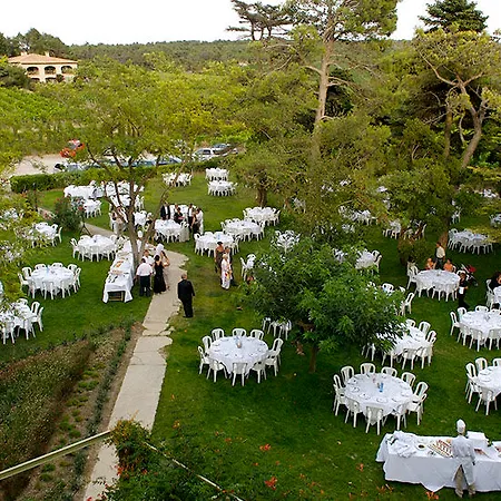 Chateau L'hospitalet Wine & 5* Нарбонна