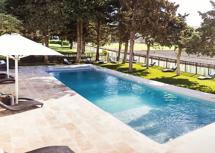 Отель Chateau L'hospitalet Wine & 5*