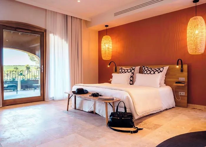 Chateau L'hospitalet Wine & Hotel 5*