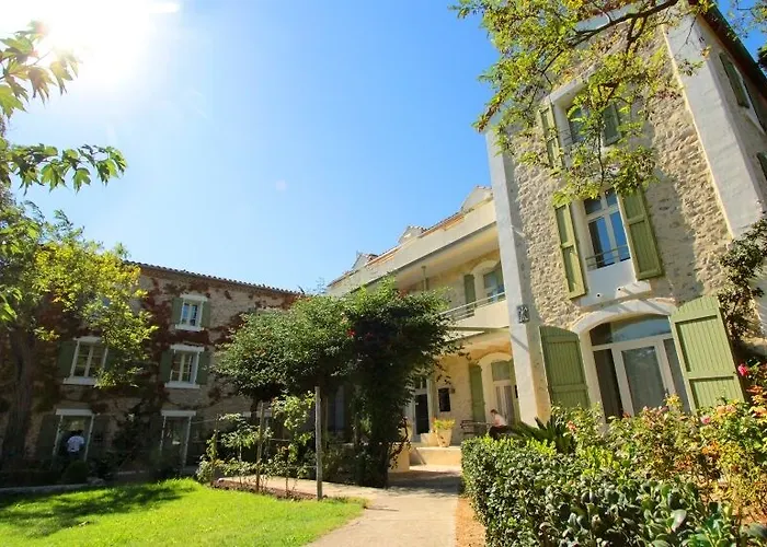 Отель Chateau L'hospitalet Wine & 5*